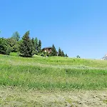 アパート Arcadia-2 By Interhome